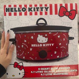 *NEW* Hello Kitty 5 QT Slow Cooker